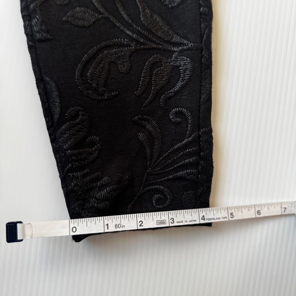 7 For All Mankind Gwenevere Black Floral Embroidered Jeans Pants Sz 29 Coquette - Picture 13 of 15